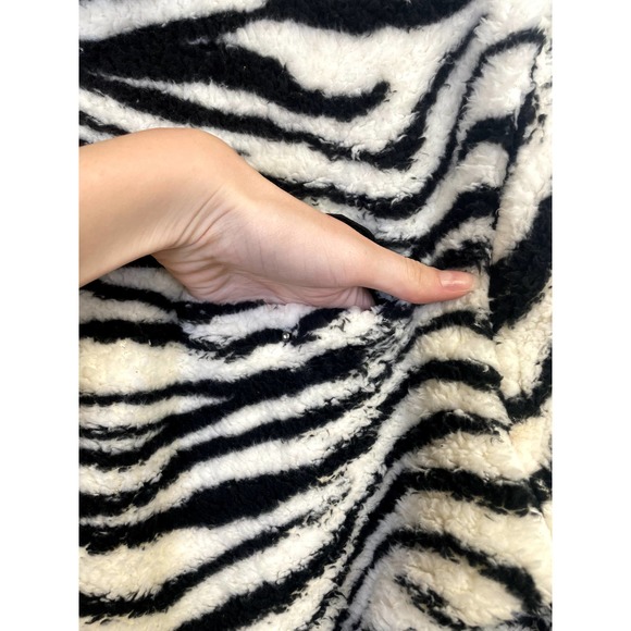 PLUSH Lightweight Sherpa Zebra Print Zip Up Jacket Black and Cream Size S - Picture 9 of 13